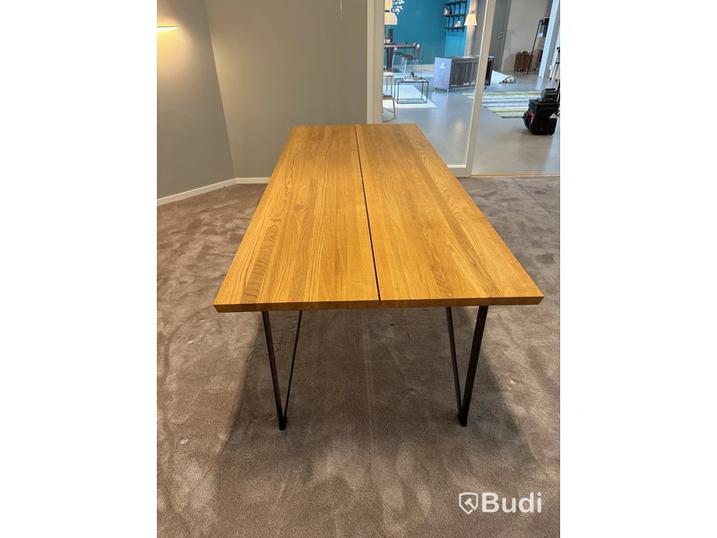 Matbord Mölleberga. Ord. pris inkl. moms: ca 42 610 kr