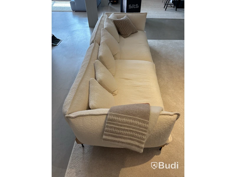 Soffa Fogia Jord. Ord. pris inkl. moms: ca 152 575 kr