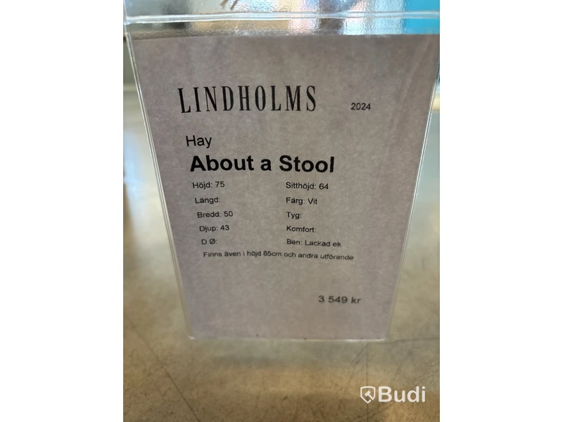 2 st. pall Hay About a Stool. Ord. pris inkl. moms: ca 7100 kr