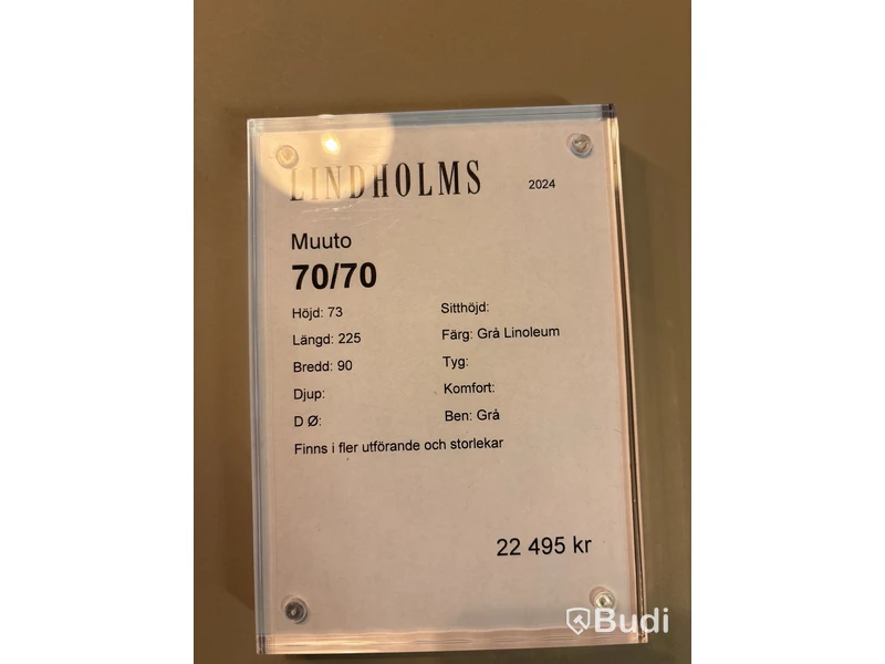 Matbord Muuto 70/70. Ord. pris inkl. moms: ca 22 495 kr