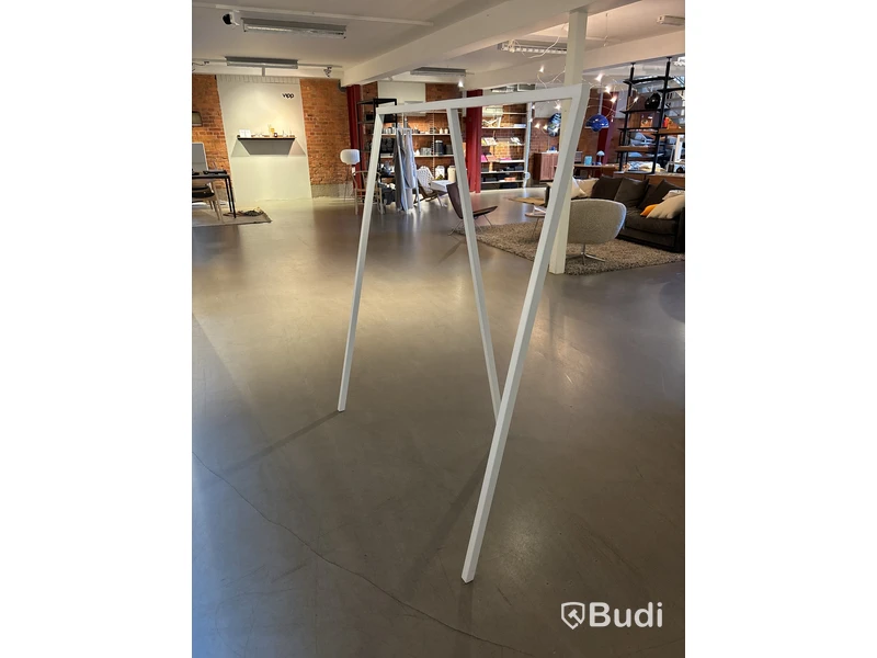 Klädhängare Hay Loop Stand Ord pris. inkl. moms: 3399 kr.