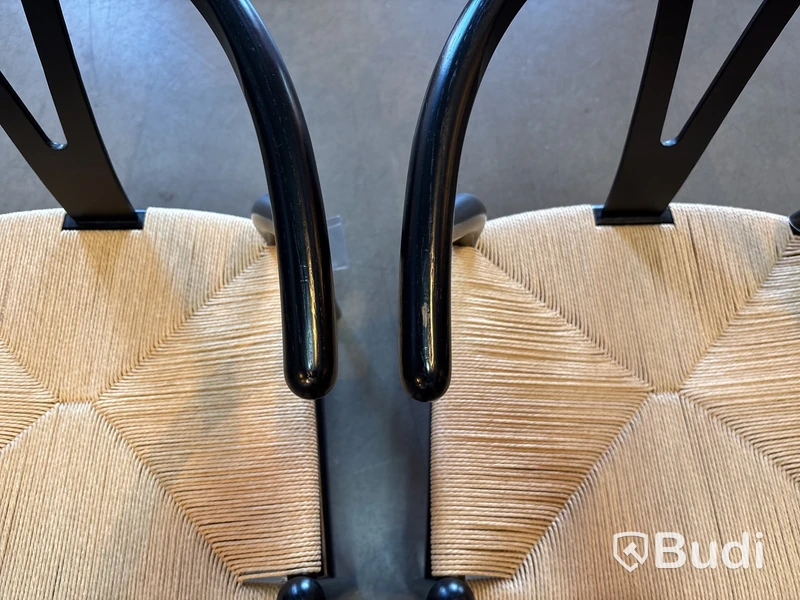 3 st. stolar, Carl Hansen Wishbone totalt ord. pris inkl. moms: 36 123 kr