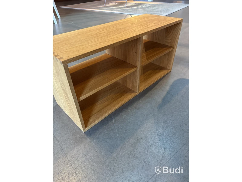 Hylla G.A.D Ord. pris inkl. moms: ca 3900 kr