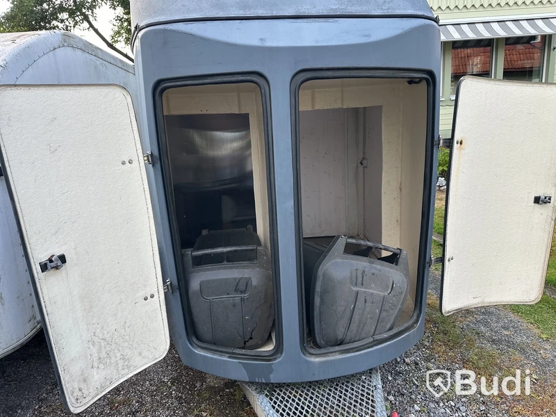 Hästsläp Star Industrier XR 3000 -2002 | Nybesiktigad tom 2027-04-30