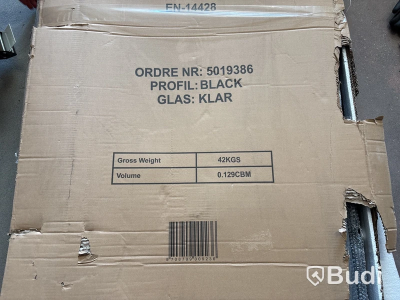DUSCHHÖRNA NORTIQ KALMAR MED SVART RAM 90X90CM