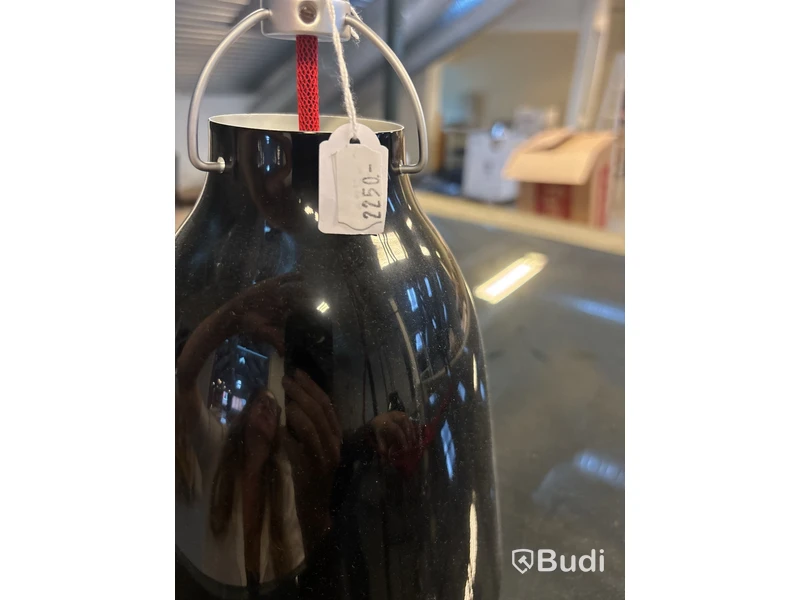 Lampa  Ord. pris inkl. moms: ca 2250 kr