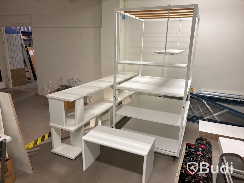 Butikshylla Lexington. Ord. pris inkl. moms: ca 1500 kr