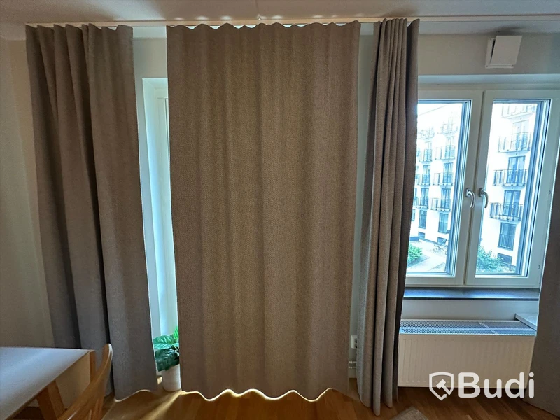 Gardiner 4 st, höjd 240, bredd 140