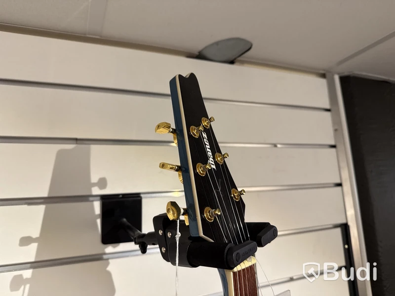 Elgitarr Ibanez RG blå - Ordpris 7 290:-