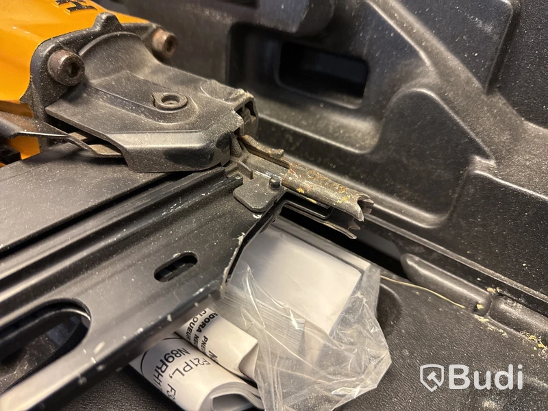 Bostitch spikpistol magnesium