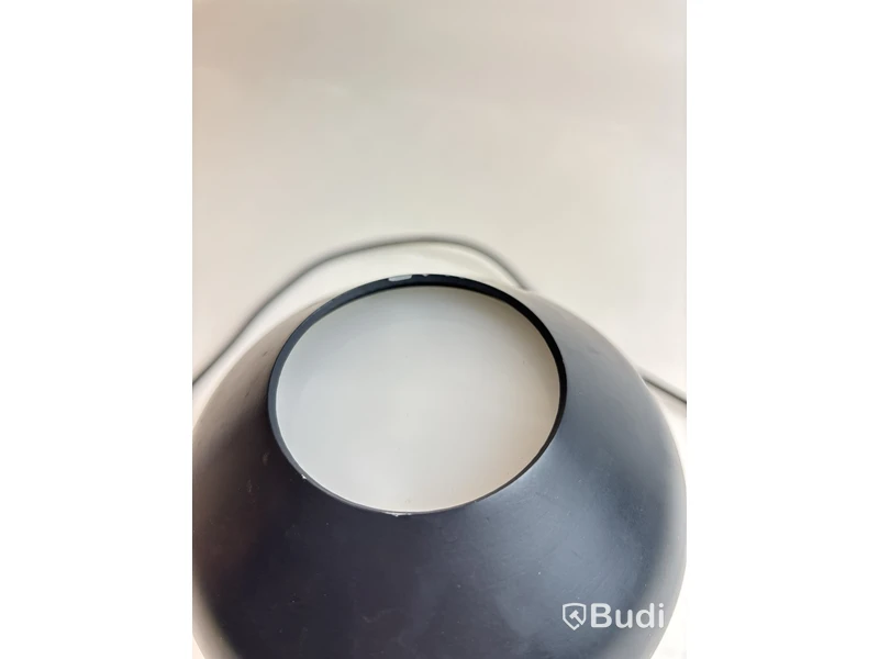 Bordslampa Lightyears. Ord. pris inkl. moms: ca 1500 kr