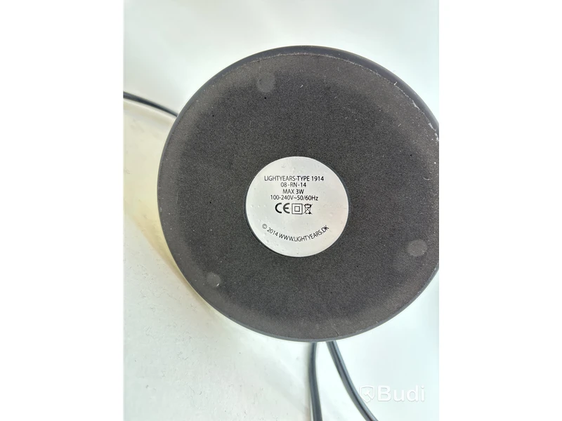 Bordslampa Lightyears. Ord. pris inkl. moms: ca 1500 kr