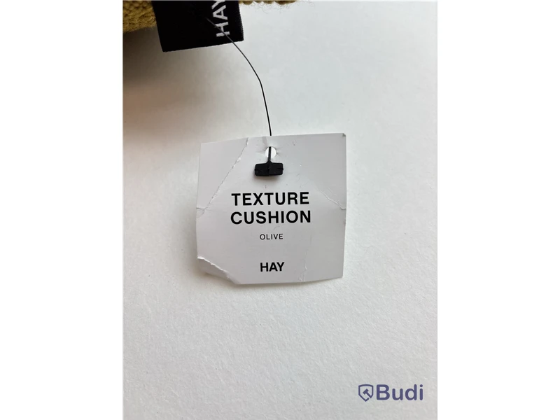 Soffkudde Hay Olive. Ord. pris inkl. moms: ca 1349 kr.