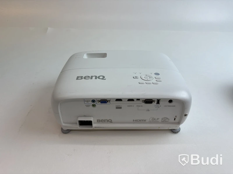 Projektor Benq TK800