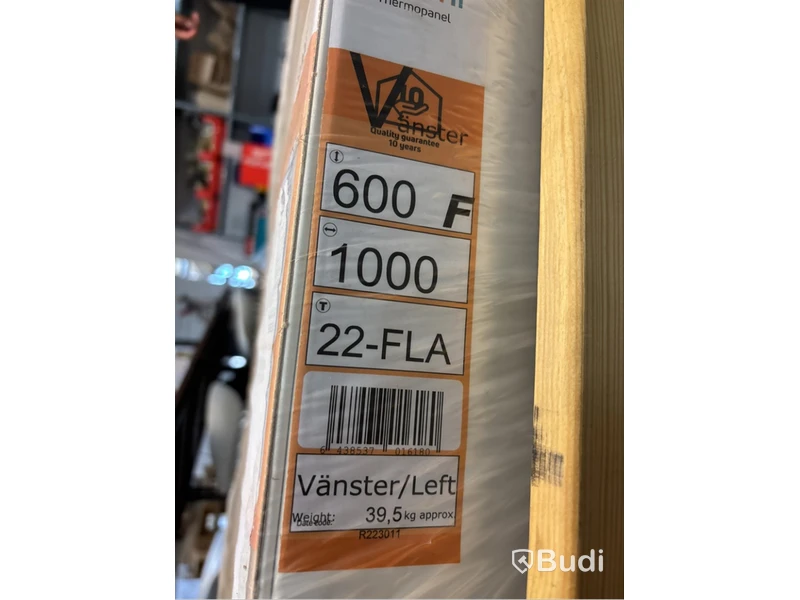 Panelradiator TPV4 Plan 22 Höjd 600 mm Vänster