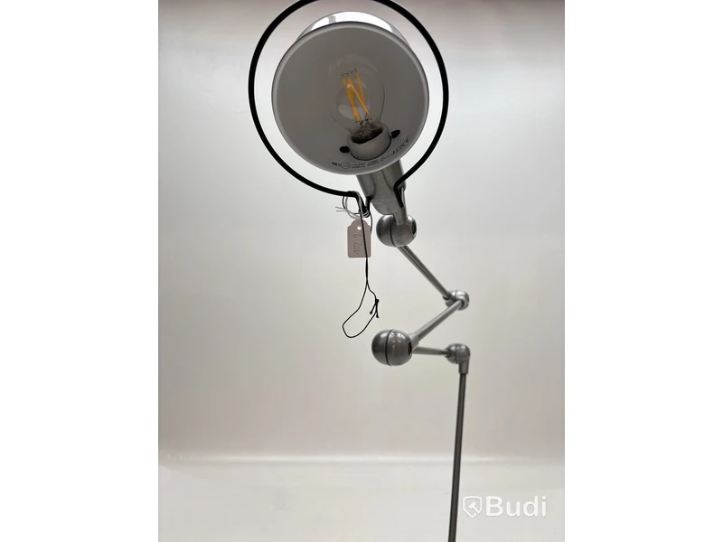 Golvlampa Jieldé Loft. Ord. pris inkl. moms: ca 6200 kr