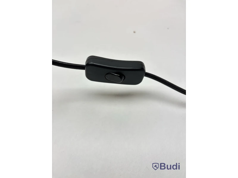Bordslampa Gubi Bestlite. Ord. pris inkl. moms: ca 7177 kr