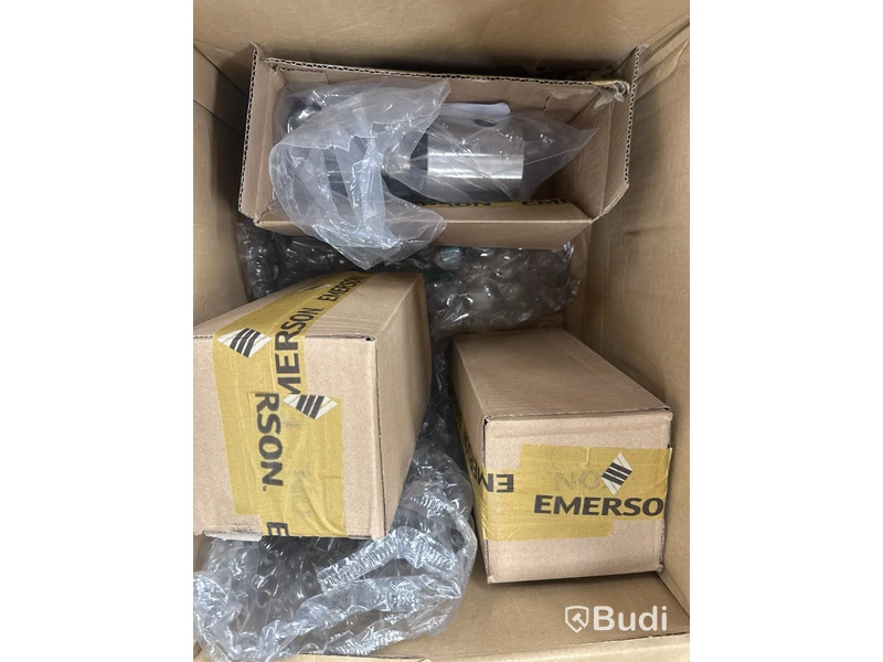 Parti reservdelar & tillbehör till vätgastankstationer / Assorted spare parts and accessories for hydrogen refueling stations