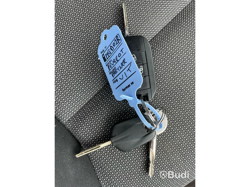 Peugeot Partner L1 1.2 PureTech 130 EAT -2019 | Automat