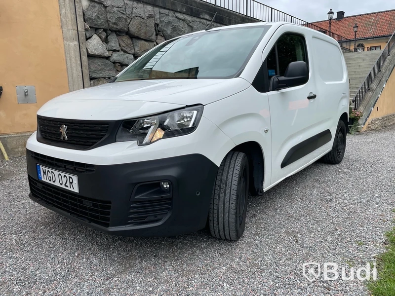 Peugeot Partner L1 1.2 PureTech 130 EAT -2019 | Automat