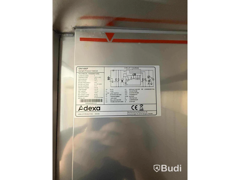 Adexa GN1400F Upright Frysskåp