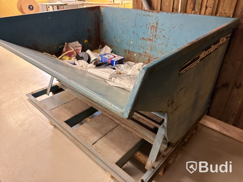Tippbar container