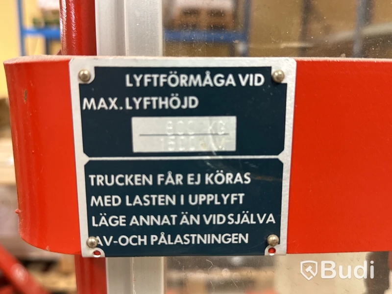 Höglyftande palldragare BT