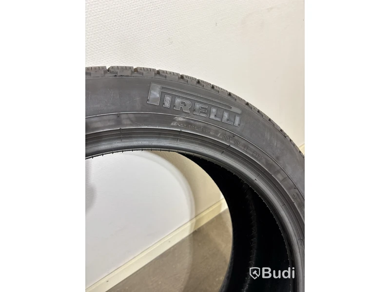 4 st. Däck Pirelli Scorpion, 285/45 R22