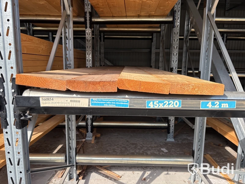4 st. TRÄREGEL 45X220 MM C24 L:4.2 M, 560854