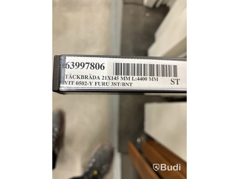 16 st. Täckbräda 21X145 MM L:4400 MM VIT 0502-Y FURU, 63997806