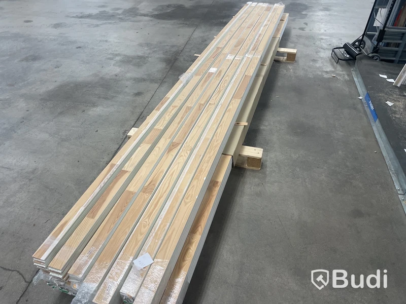 128 st. Sockel Allmoge SYD Furu 15X69MM L:4400 MM Vit, 69945134