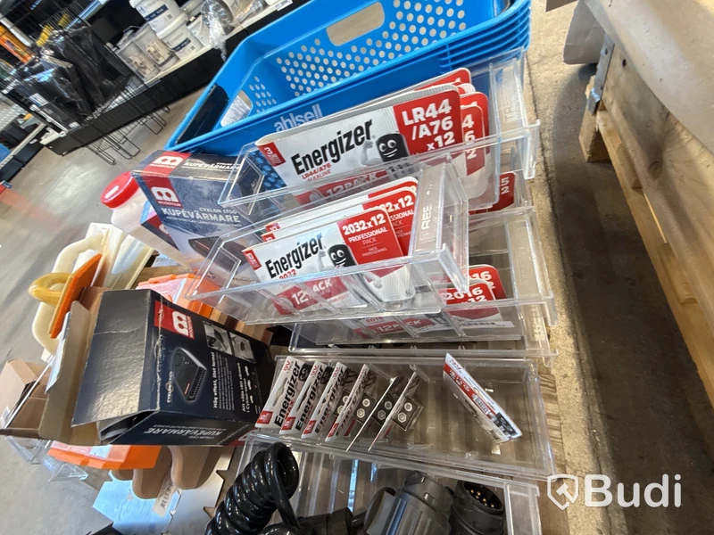 Parti med diverse produkter