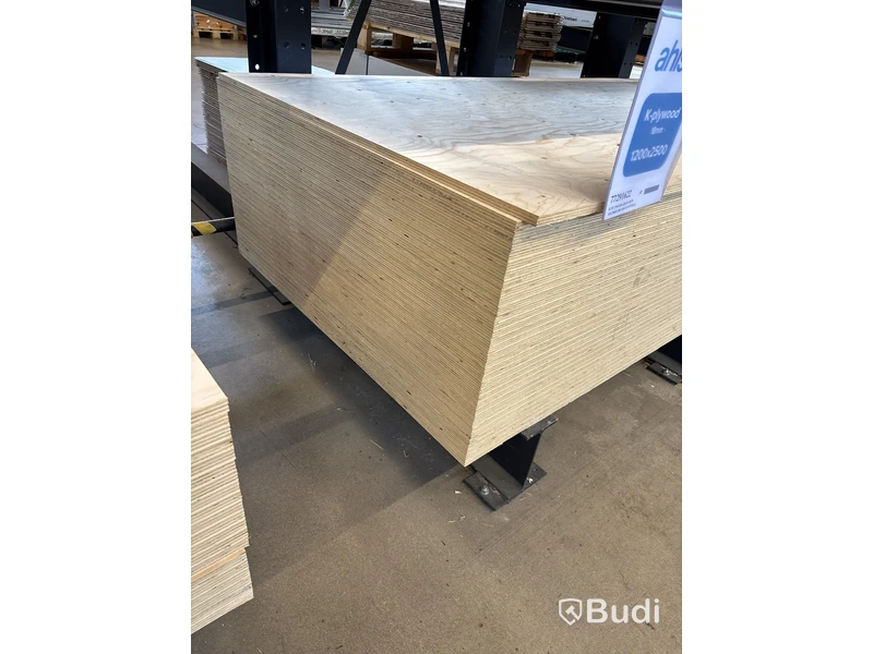 34 st. Konstruktionsplywood, K-plywood Gran 20/70, 18X2500X1200MM, 77291622