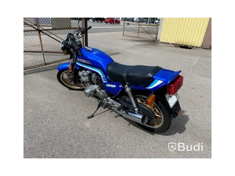 HONDA CB 750 F RC04