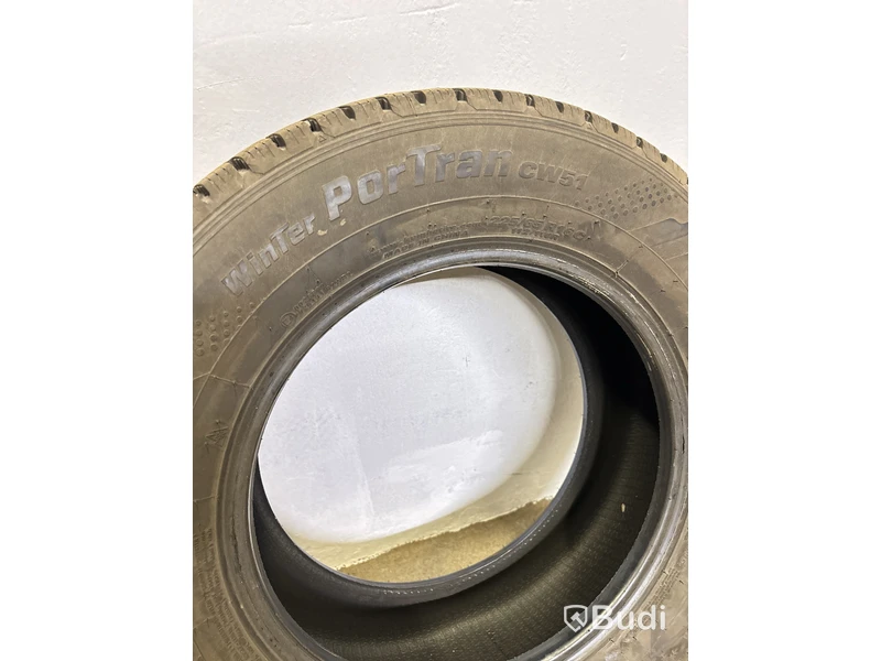 4 st. Vinterdäck, Kumho Winter PorTran CW51, 225/65R16C 112/110R