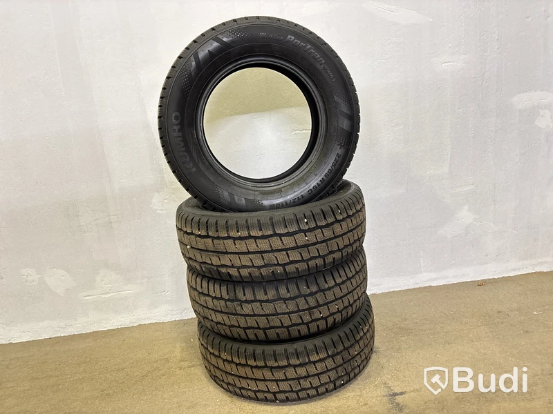 4 st. Vinterdäck, Kumho Winter PorTran CW51, 225/65R16C 112/110R