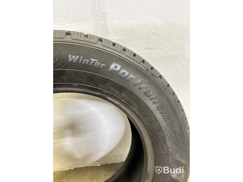 4 st. Vinterdäck, Kumho Winter PorTran CW51, 225/65R16C 112/110R