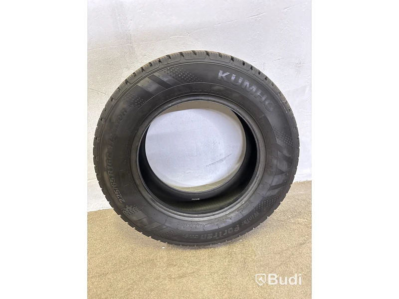 4 st. Vinterdäck, Kumho Winter PorTran CW51, 225/65R16C 112/110R