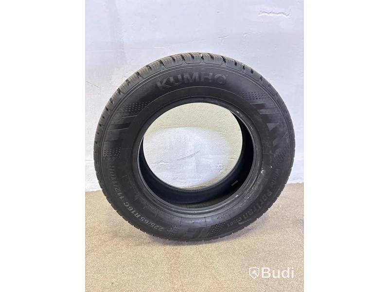 4 st. Vinterdäck, Kumho Winter PorTran CW51, 225/65R16C 112/110R