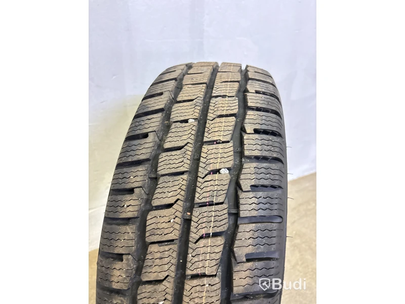 4 st. Vinterdäck, Kumho Winter PorTran CW51, 225/65R16C 112/110R