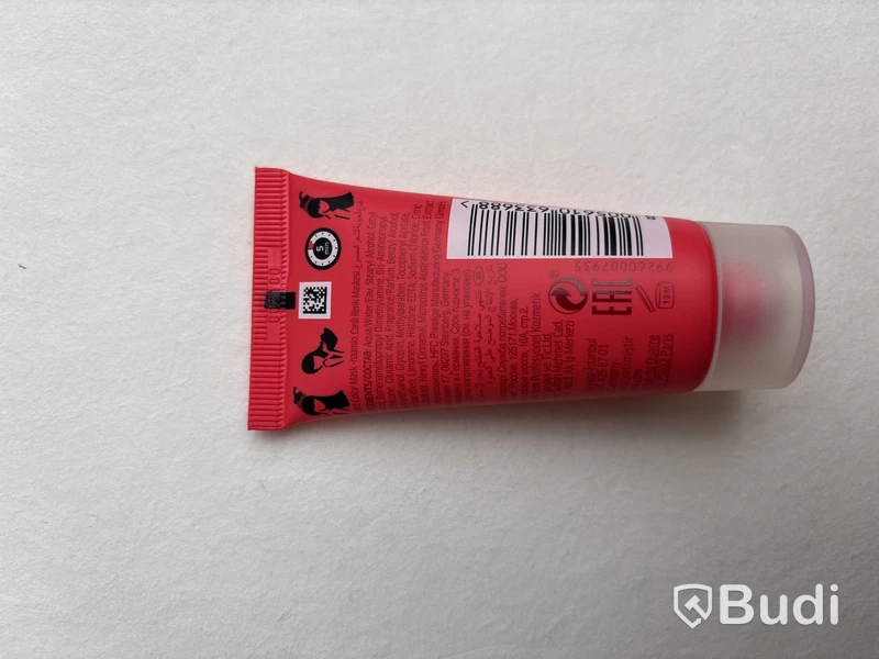 Parti med hårprodukter Wella, Sim sensitive med flera