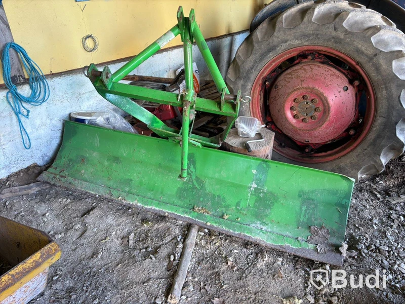 Traktor ZETOR 5011 -1984 | DIESEL 1 ägare!