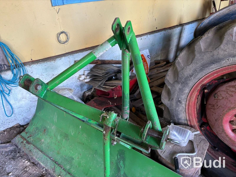 Traktor ZETOR 5011 -1984 | DIESEL 1 ägare!