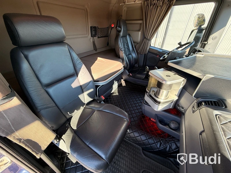 Bodbil Scania R490 8X2*6 -2015 | Hiab X-hipro 1058 E-7 | Jib 150x-6