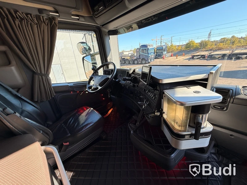 Bodbil Scania R490 8X2*6 -2015 | Hiab X-hipro 1058 E-7 | Jib 150x-6