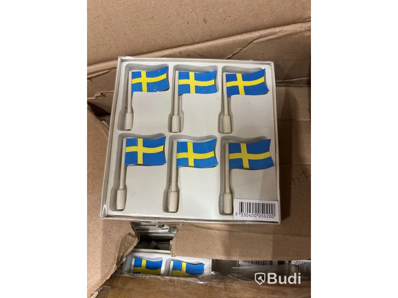 Parti med diverse inredningsföremål