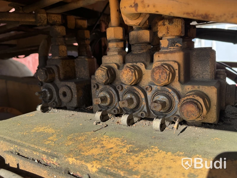 Dumper Engström o Nilsson 666B -1982 | CAT V8 | Renoveringsobjekt