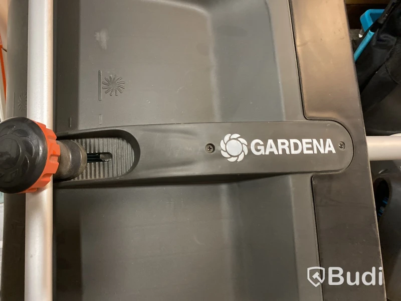 Parti med trädgårdstillbehör, Gardena