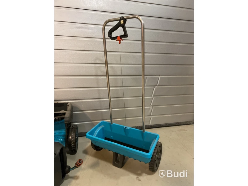Parti med trädgårdstillbehör, Gardena