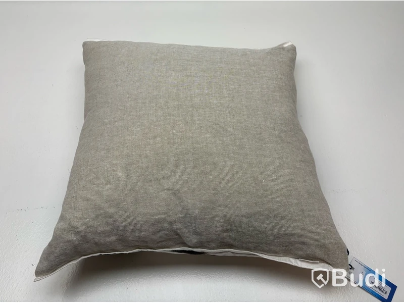 Soffkudde Designers Guld Shanghai Garden ECRU, Ord. pris inkl. moms: 1550 kr